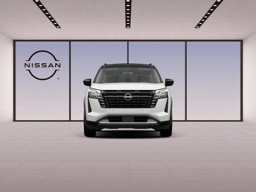 Everest White Pearl Tricoat/Super Black 2026 Nissan Pathfinder Platinum