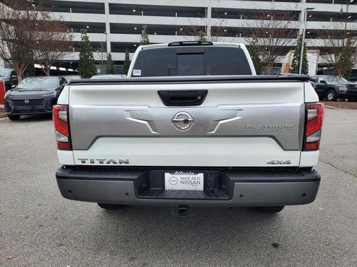 2021 Nissan Titan Platinum Reserve