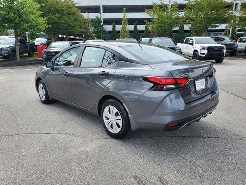 Gun Metallic 2025 Nissan Versa 1.6 S
