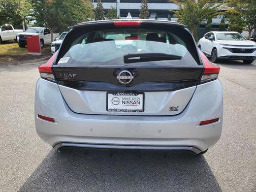 2024 Nissan Leaf SV PLUS