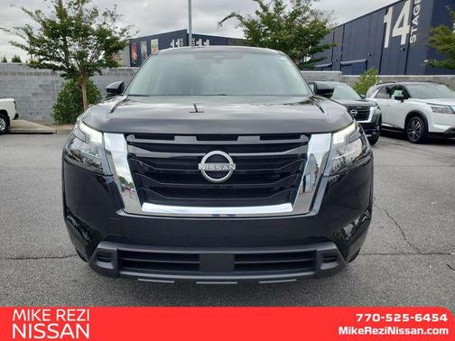 2025 Nissan Pathfinder SV FWD
