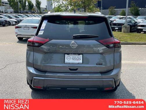 2025 Nissan Rogue SL