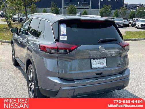 2025 Nissan Rogue SL