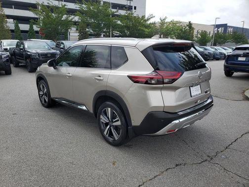 Champagne Silver Metallic 2023 Nissan Rogue Platinum