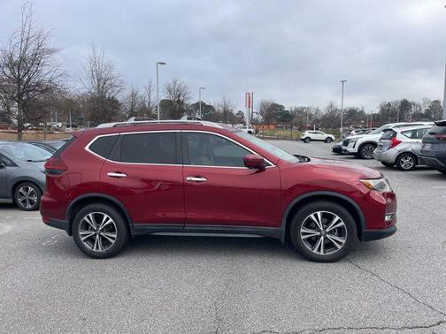 2019 Nissan Rogue SV