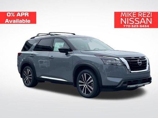 2025 Nissan Pathfinder Platinum FWD