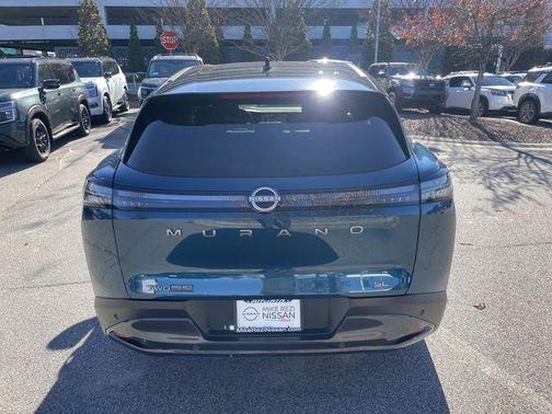 2025 Nissan Murano SL