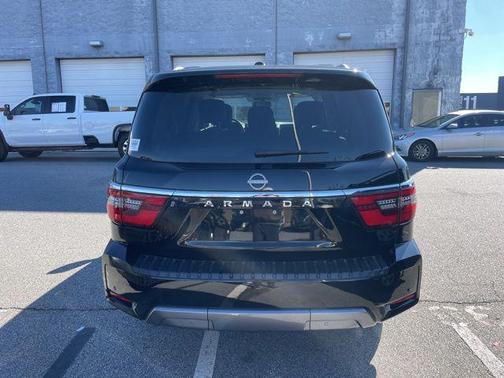 2024 Nissan Armada SV 2WD