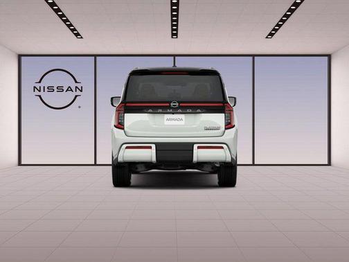 Everest White Pearl Tricoat/Super Black 2026 Nissan Armada Platinum Reserve