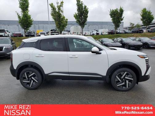 2025 Nissan Kicks SV