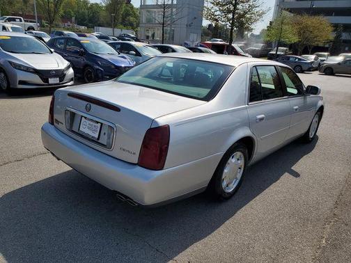 Sterling 2000 Cadillac DeVille Base