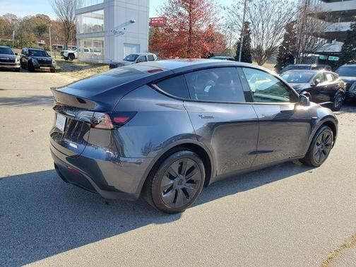 2025 Tesla Model Y Long Range Dual Motor Rear-Wheel Drive