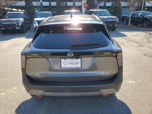 2025 Nissan Kicks SV