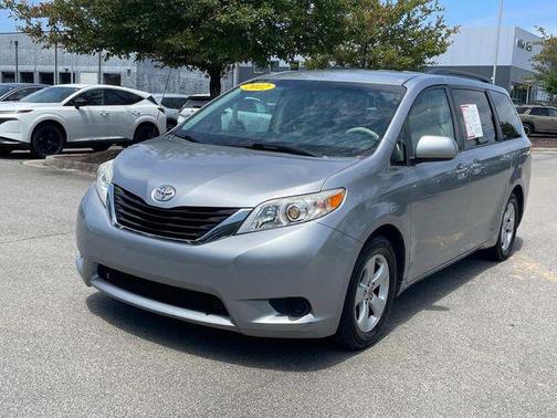 2012 Toyota Sienna LE