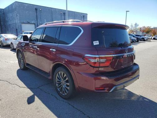 2022 Nissan Armada Platinum 2WD