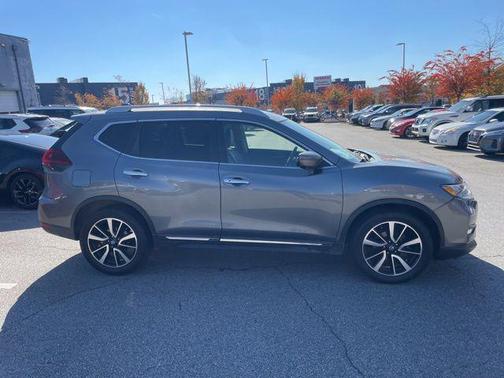 2020 Nissan Rogue SL