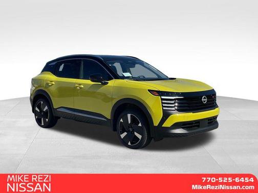2025 Nissan Kicks SR