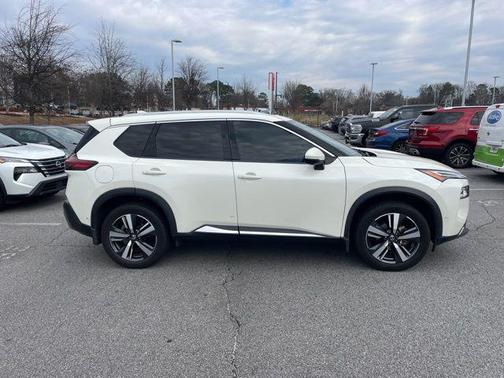 2021 Nissan Rogue Platinum