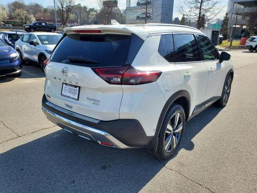 2021 Nissan Rogue Platinum