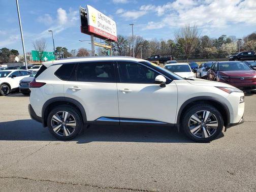 2021 Nissan Rogue Platinum
