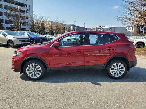 2020 Nissan Rogue Sport S