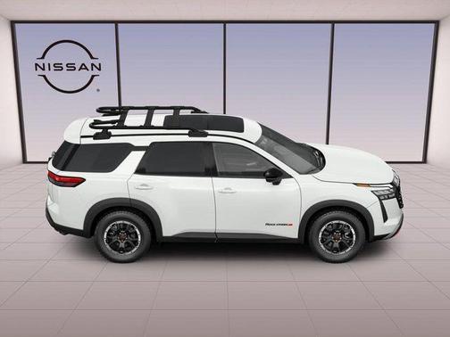Everest White Pearl Tricoat 2026 Nissan Pathfinder Rock Creek