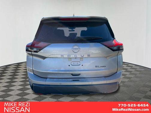 2025 Nissan Rogue SL