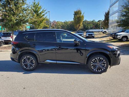 2024 Nissan Rogue Platinum