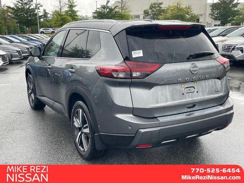 2025 Nissan Rogue SL
