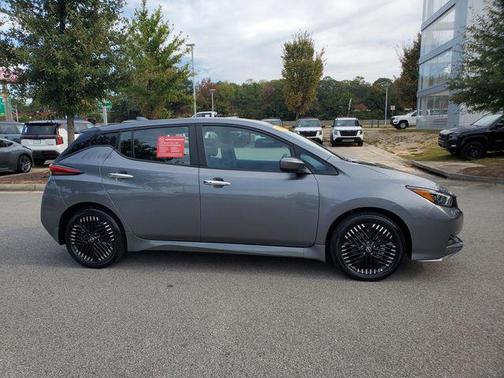 2024 Nissan Leaf SV PLUS
