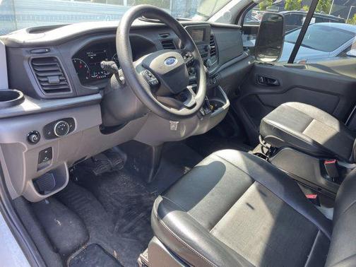 Oxford White 2023 Ford Transit-250 Base