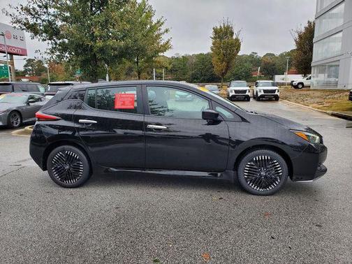 2024 Nissan Leaf SV PLUS