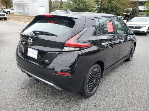 2024 Nissan Leaf SV PLUS