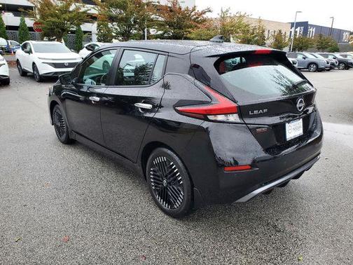 2024 Nissan Leaf SV PLUS