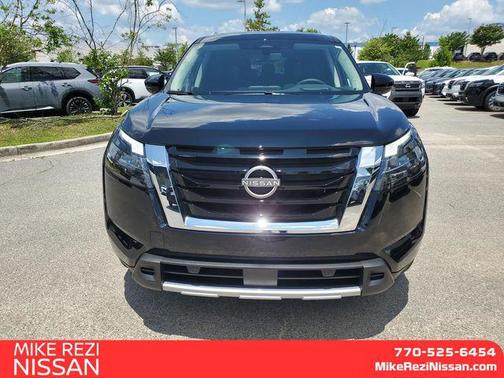 2025 Nissan Pathfinder Platinum FWD