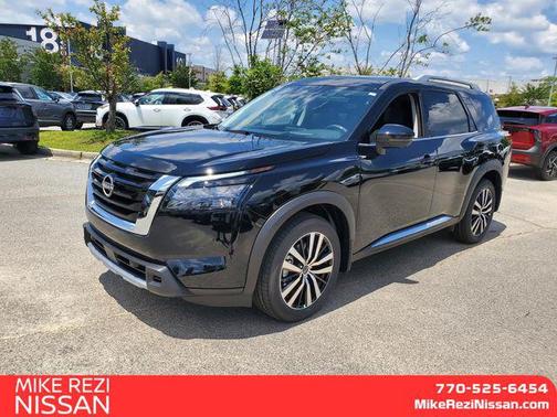 2025 Nissan Pathfinder Platinum FWD