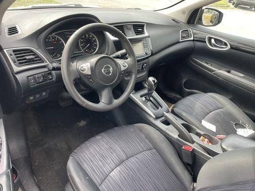 Brilliant Silver Metallic 2017 Nissan Sentra SV