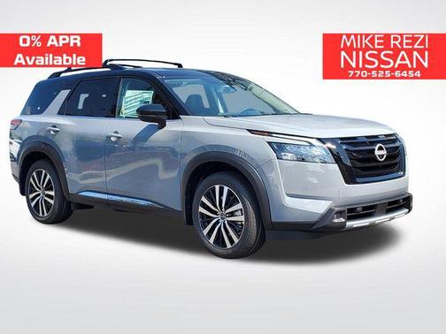 2025 Nissan Pathfinder Platinum 4WD