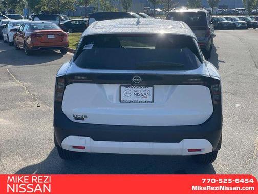 2025 Nissan Kicks SV