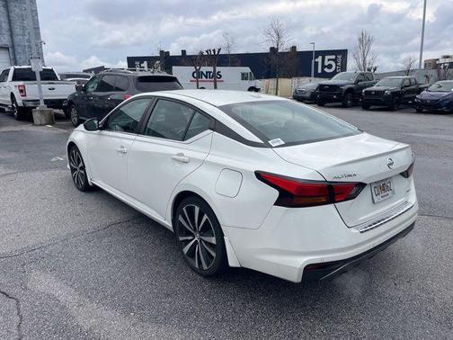 2022 Nissan Altima SR VC-Turbo FWD