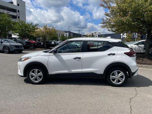 2024 Nissan Kicks S