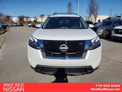 2025 Nissan Pathfinder SV FWD