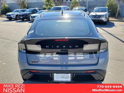 2026 Nissan Leaf PLATINUM+