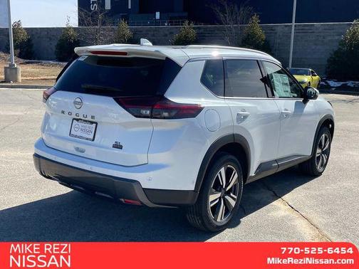 2025 Nissan Rogue SL