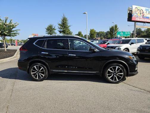 Magnetic Black 2020 Nissan Rogue SL