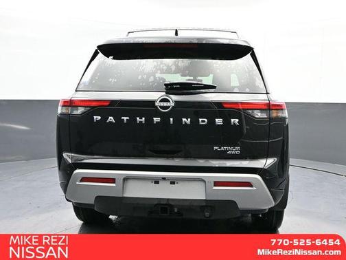 2025 Nissan Pathfinder Platinum 4WD
