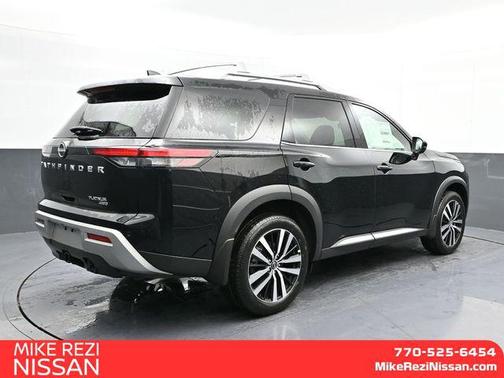 2025 Nissan Pathfinder Platinum 4WD