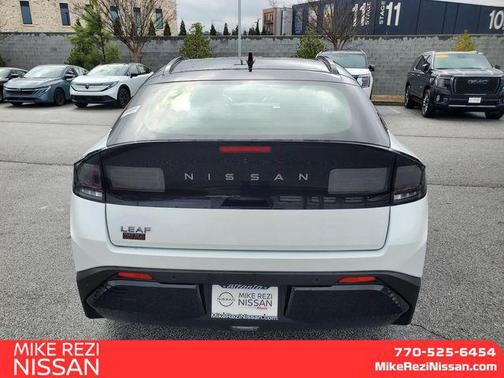 2026 Nissan Leaf PLATINUM+