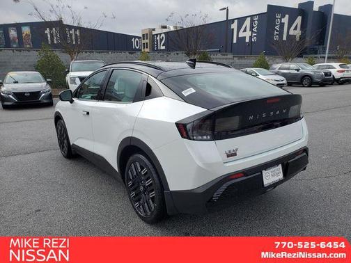 2026 Nissan Leaf PLATINUM+