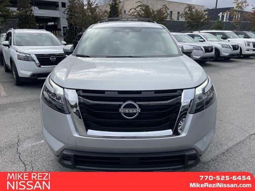 2025 Nissan Pathfinder SV FWD